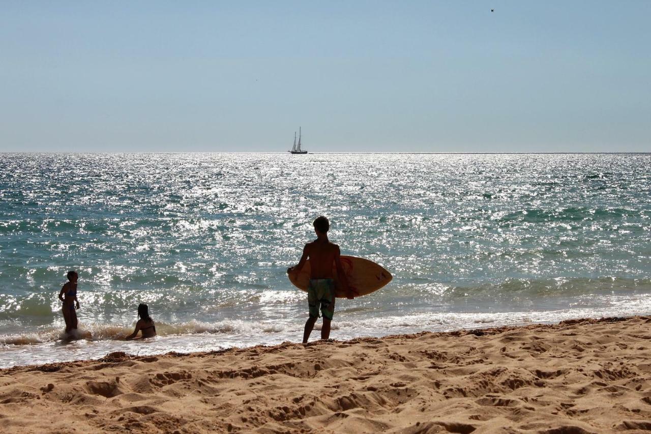 אלבופיירה Sunny Apartment Close To The Beach מראה חיצוני תמונה